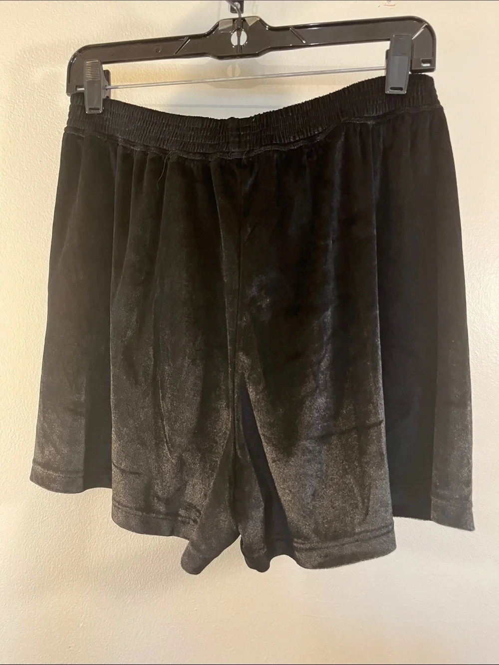 Accents by isaco comfortable black